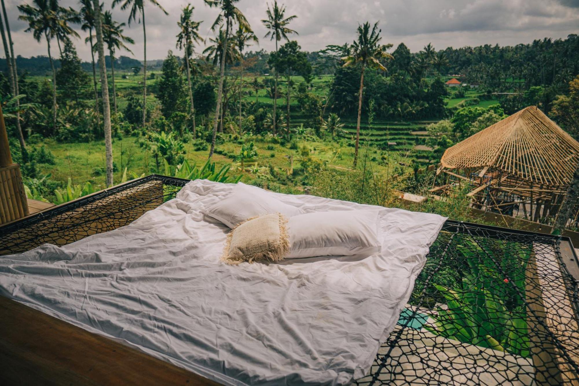 Makerti Bali~Bamboo House Villa Selat Exterior photo